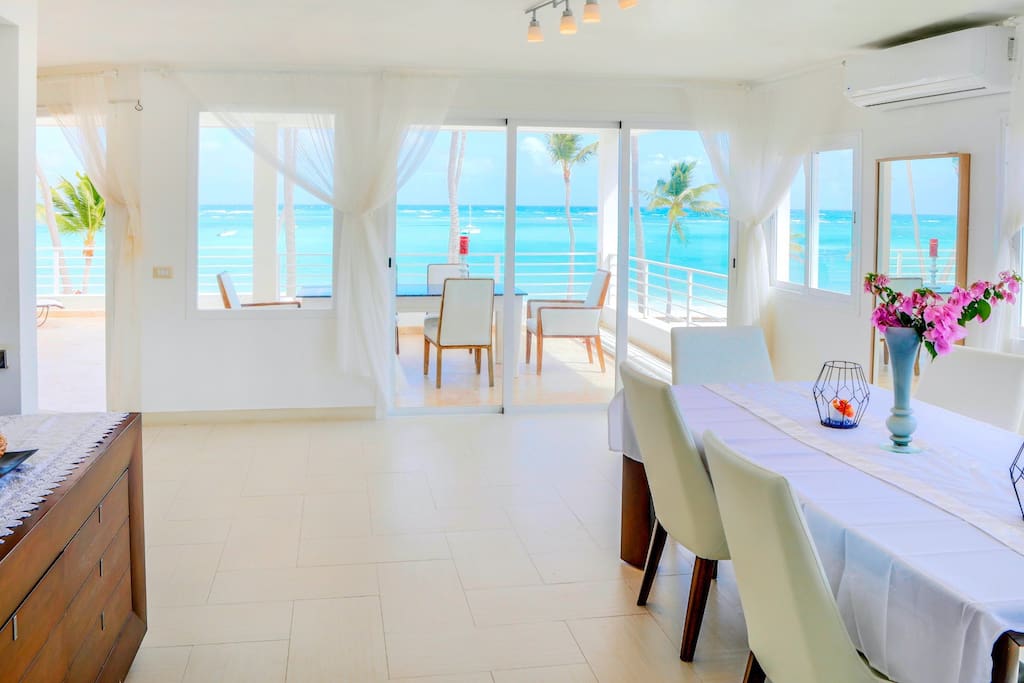 Comfortable, spacious room to have a dinner or enjoy a fresh ocean breeze on the balcony