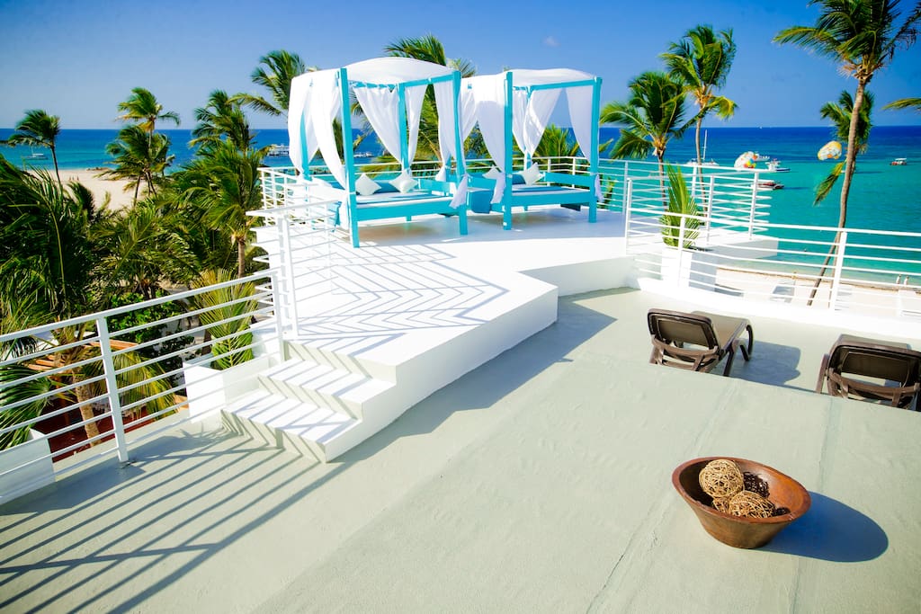 Dreams come true with one click! Don't waste your time on cheap vacation somewhere far away, have a luxurious one at affordable prices!