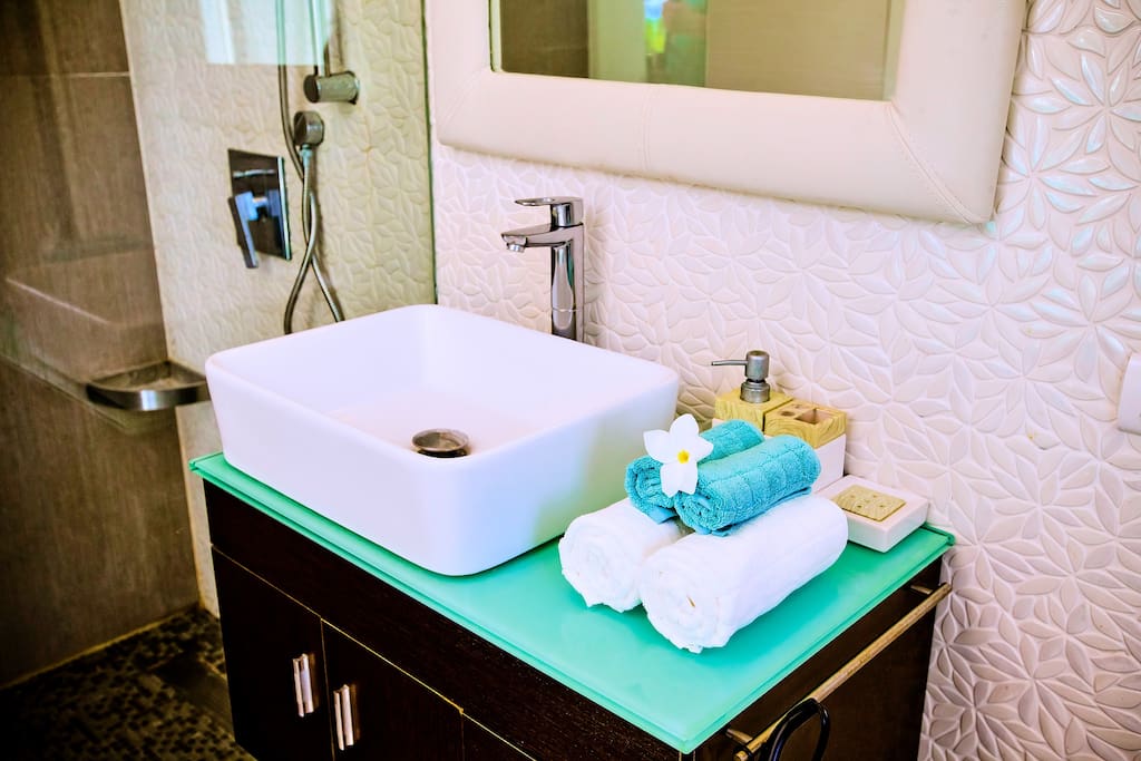 Each guest is provided with a set of towels. We change towels upon your request.