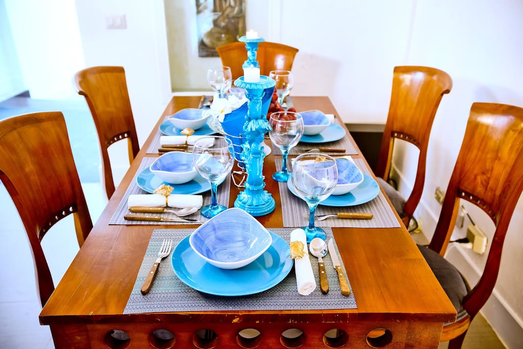 A wooden dinning table for 6 can be a great option for evenings.