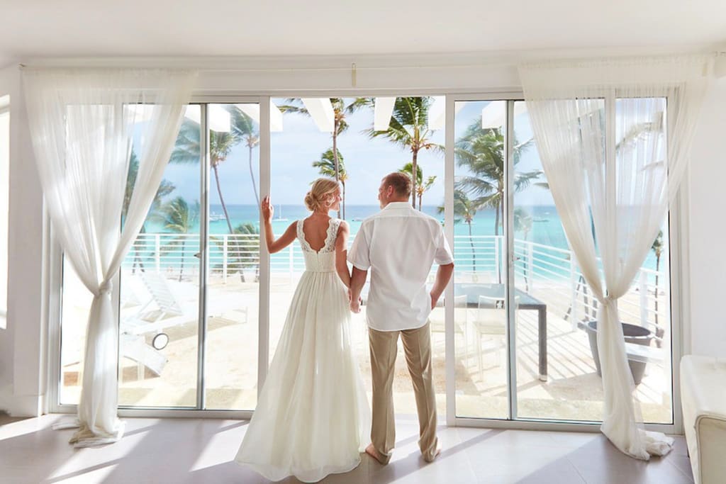 Book this apartment for special events, we can help you to organize a great celebration.