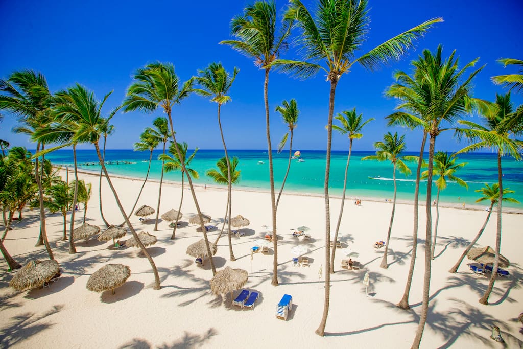 Book your vacation in Punta Cana with us!
