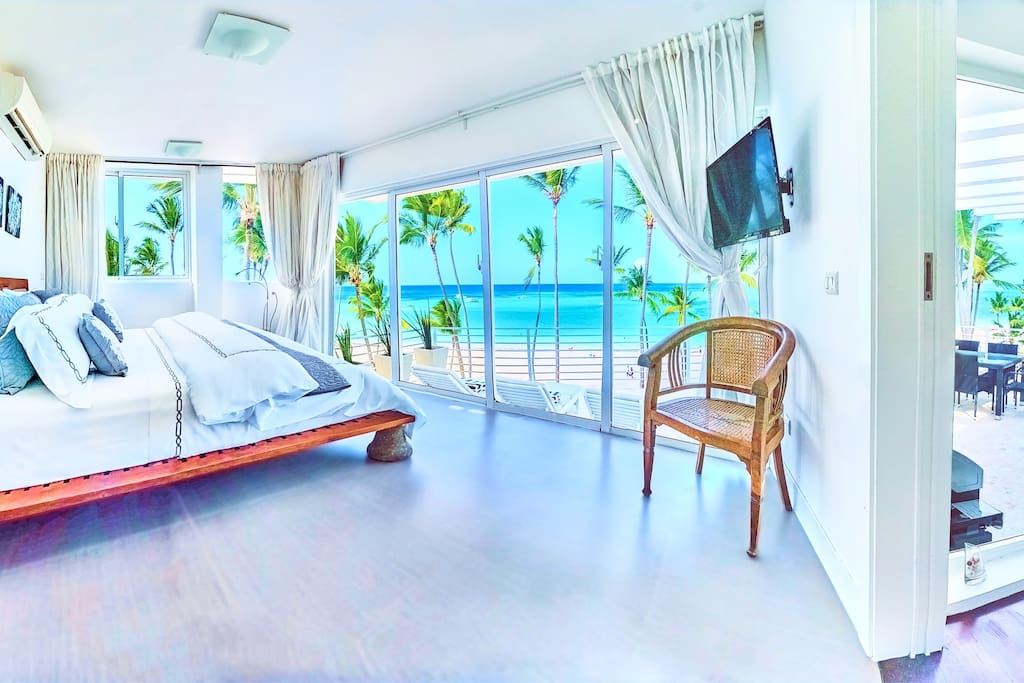 Unique stylish bedrooms with panoramic windows will help you feel special.