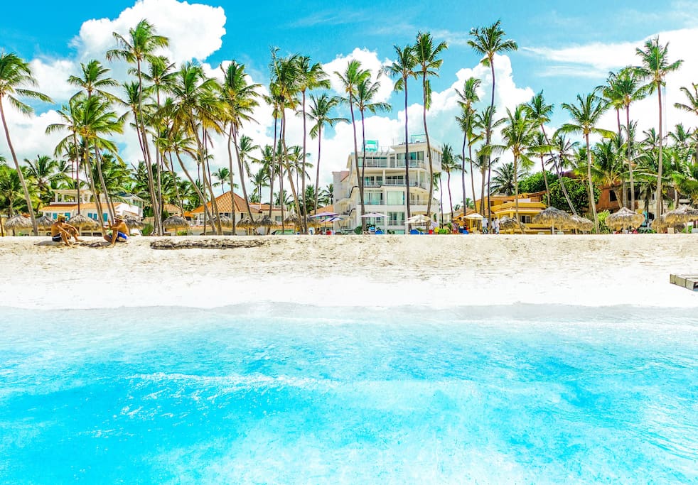 Luxury Boutique Beach Villa – Stunning Ocean View - Villas and Apartments in Punta Cana, DR