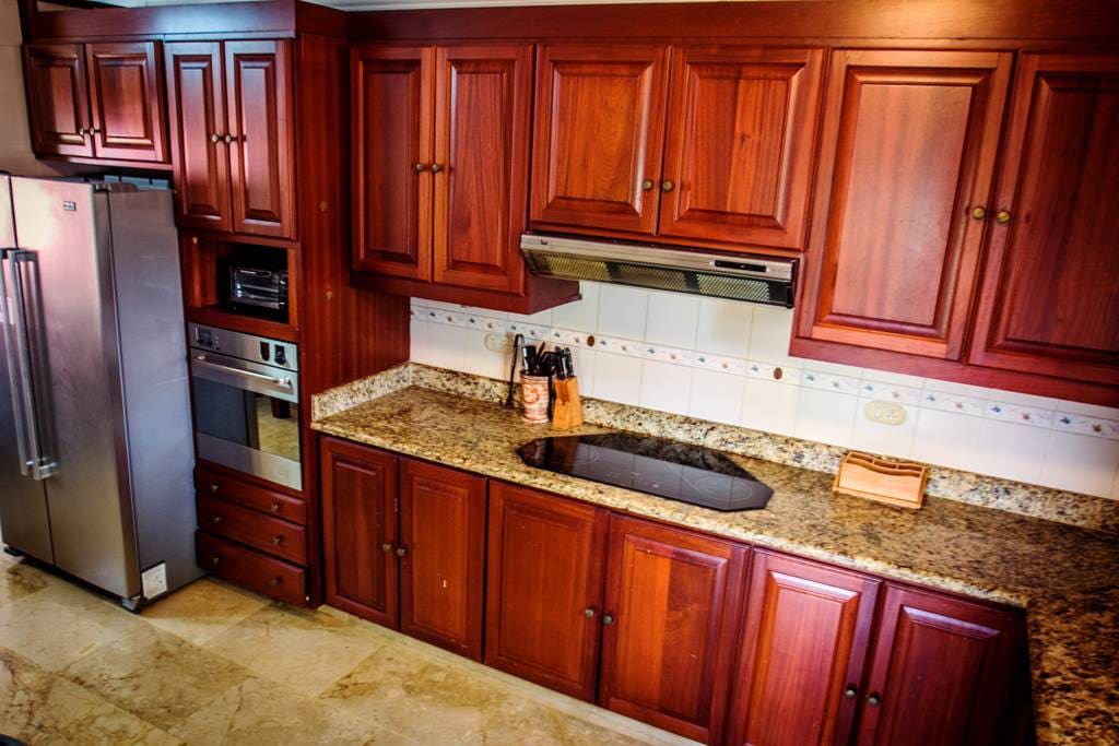The kitchen is fully equipped and you can cook your favorite dishes.