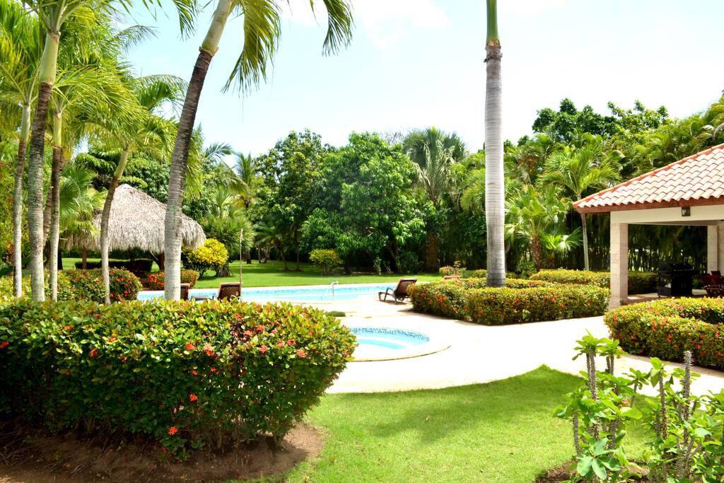 Very quiet area with lots of greenery. Here you can relax body and soul.