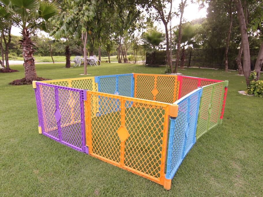 Spacious green patio
