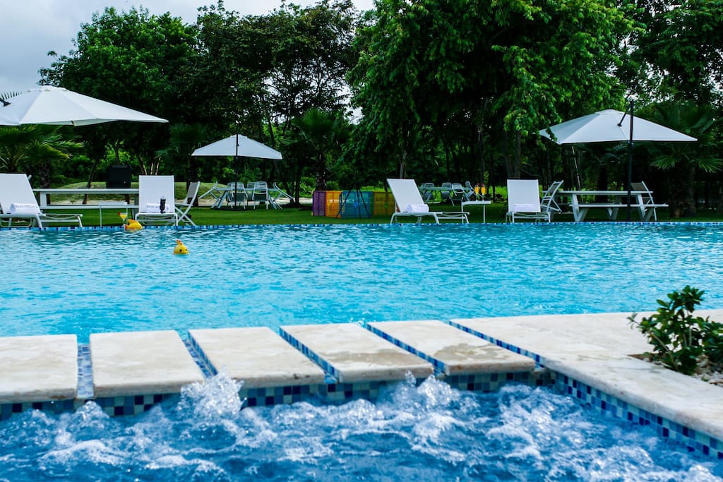 We have a Hydromassage bath. Enjoy it and relax.