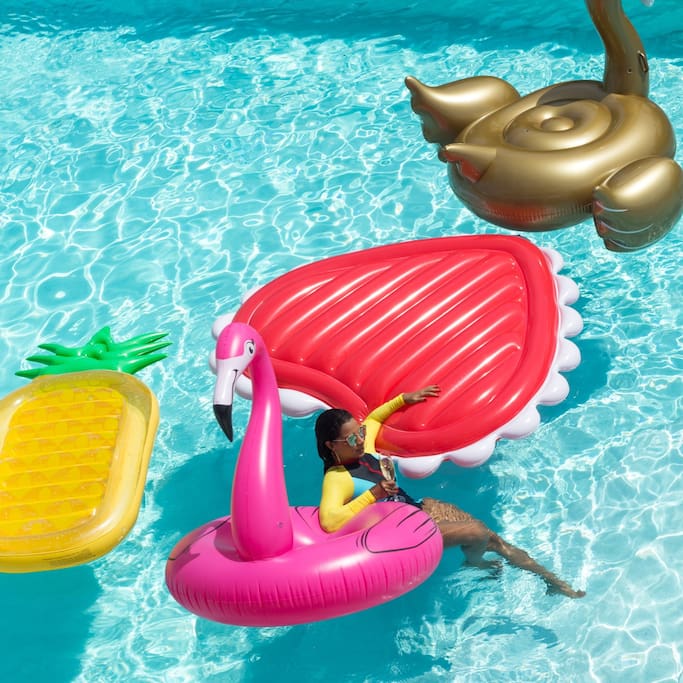 Have much fun in the pool!