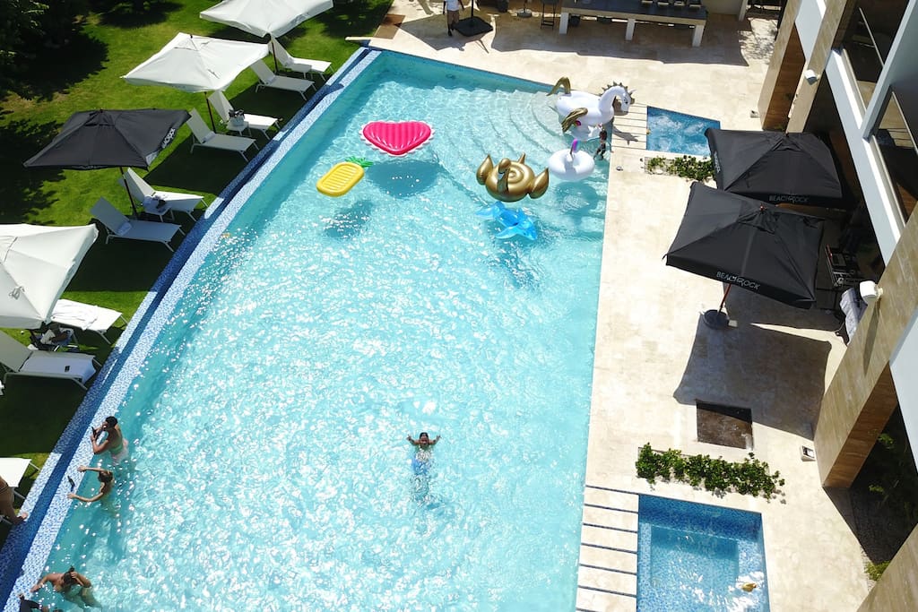A huge swimming pool for the most comfortable and luxurious vacation.