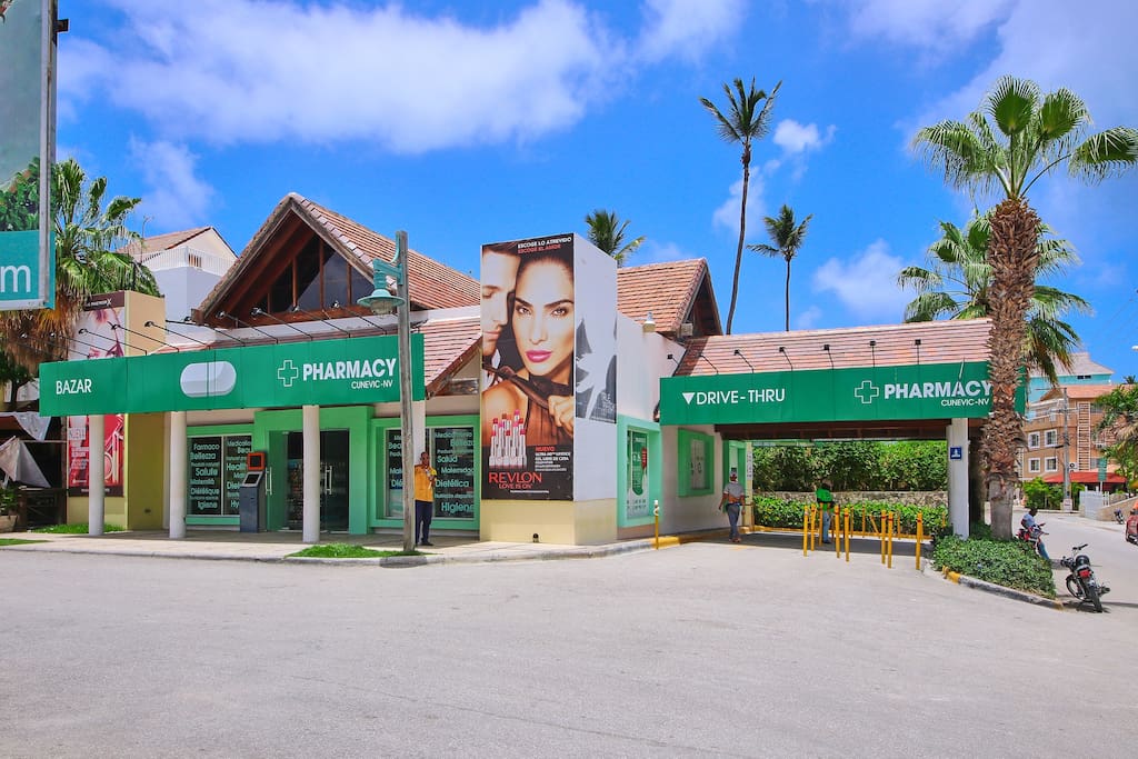 You will find a pharmacy next to the apartment.