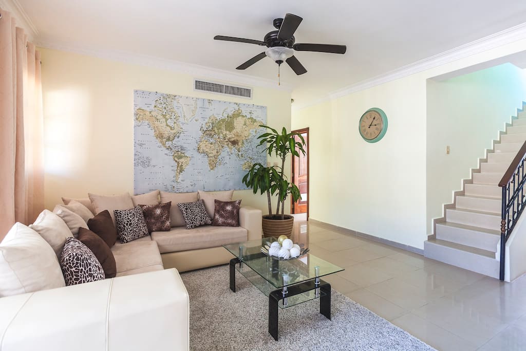 Comfortable sofa. You can sit together and enjoy yourself with familiy and friends. Awesome experience for amazing people!